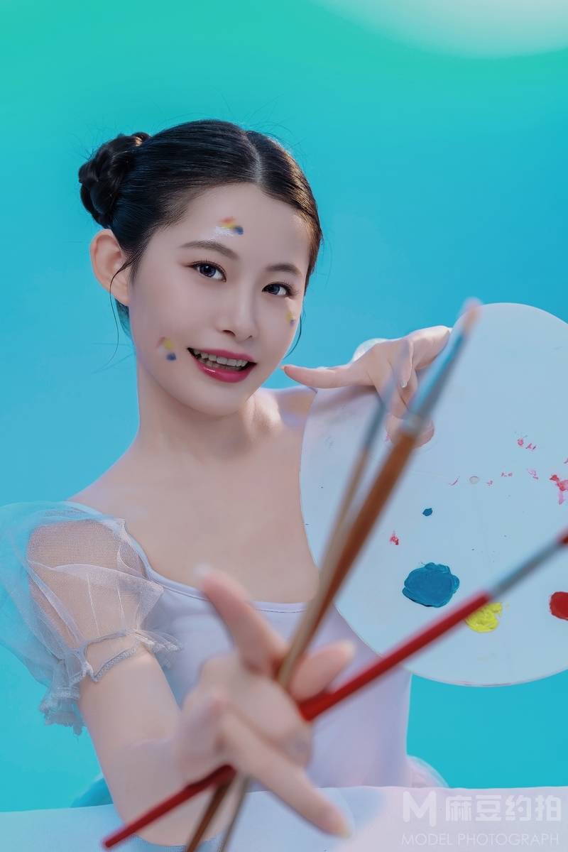 校园模特