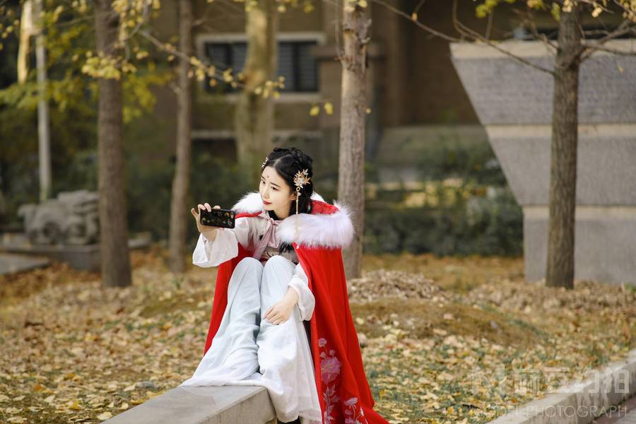 汉服模特