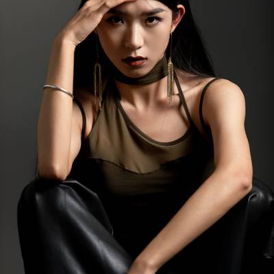 情绪模特