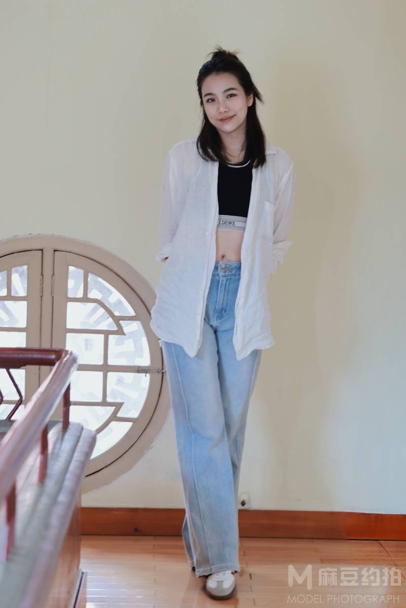 清新模特