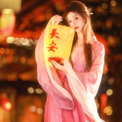 汉服模特