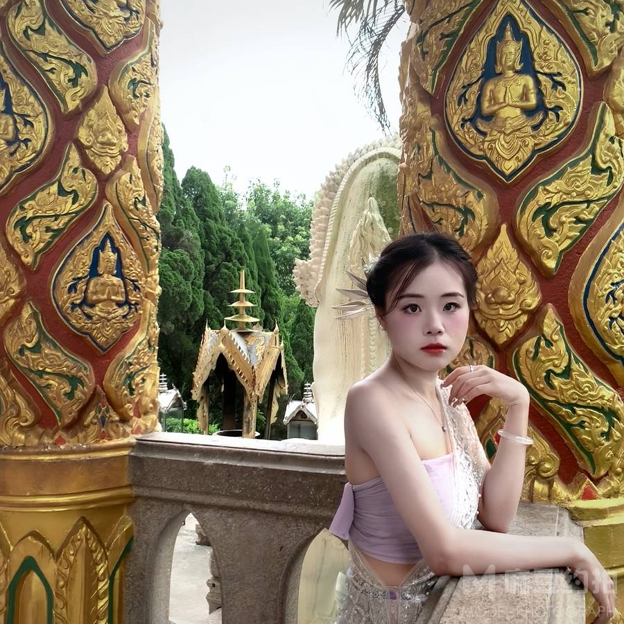 妆容模特