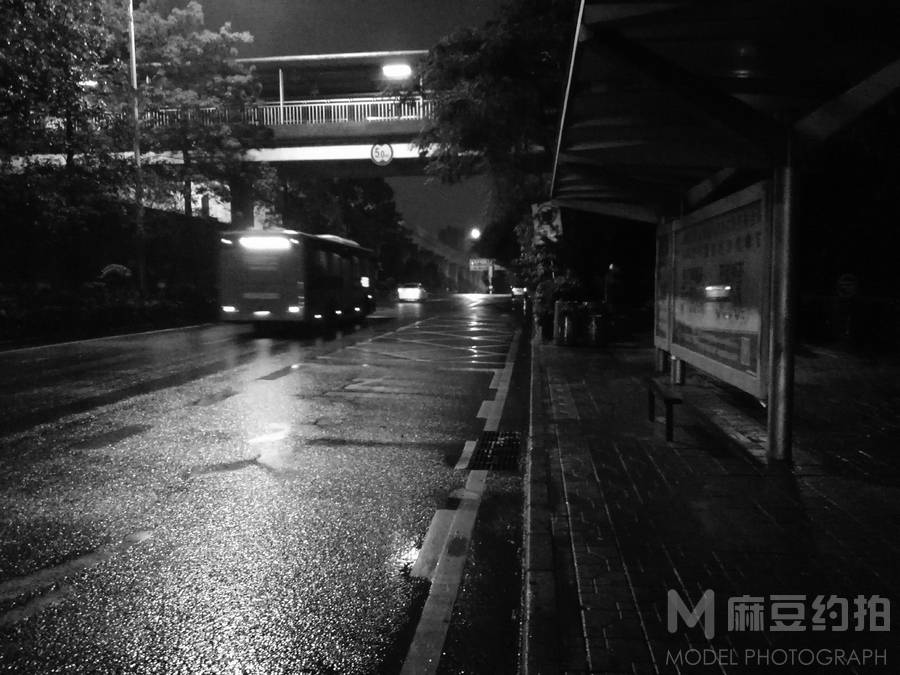 夜景模特