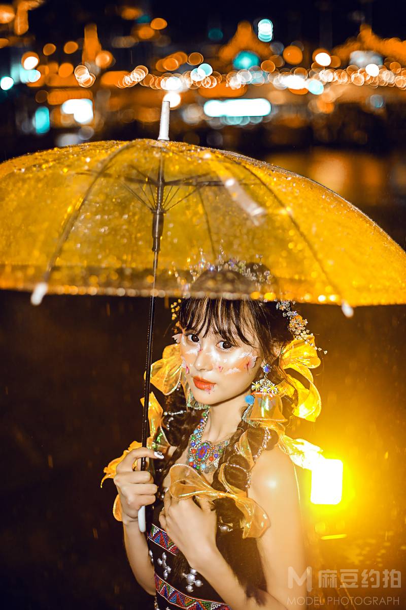 夜景模特