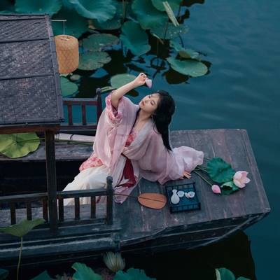 汉服模特