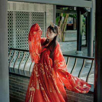 汉服模特