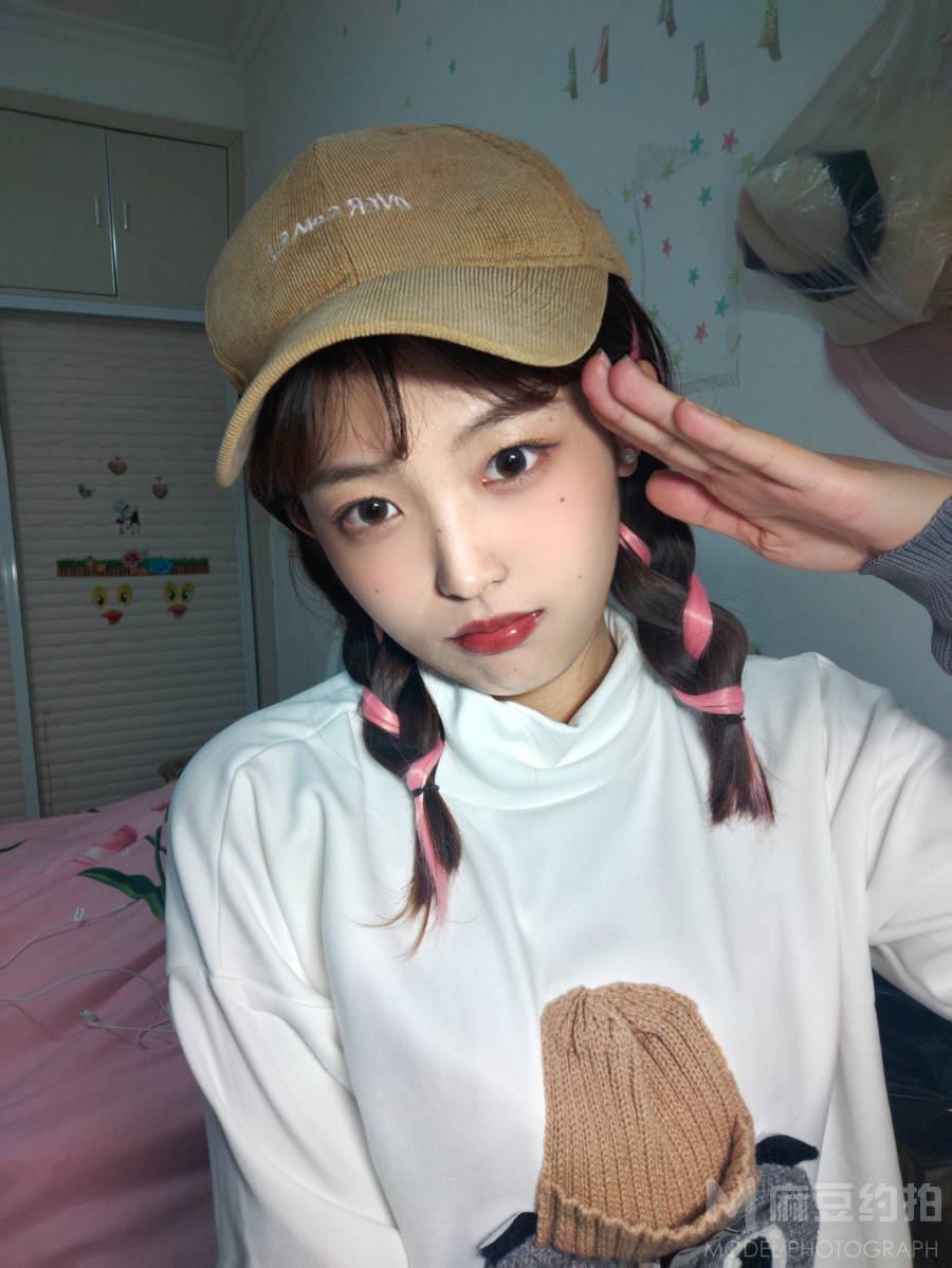 妆容模特