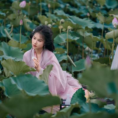 汉服模特