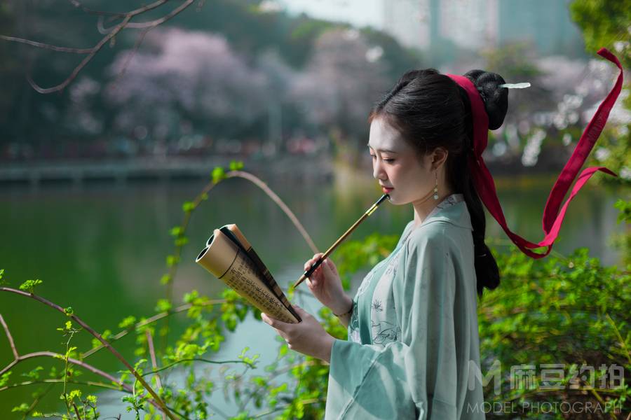 商务模特
