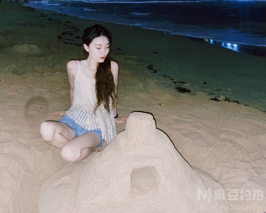 夜景模特