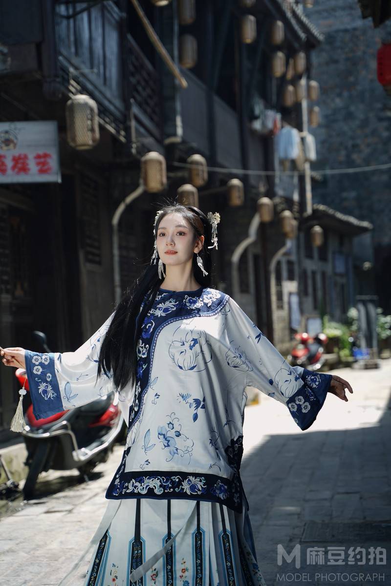 民国模特