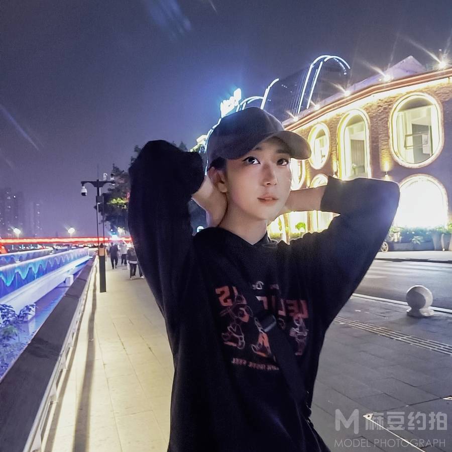 夜景模特