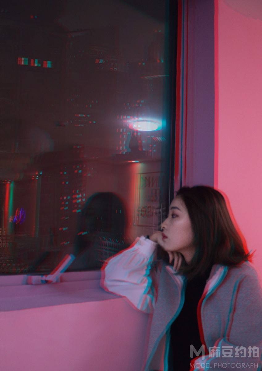 夜景模特