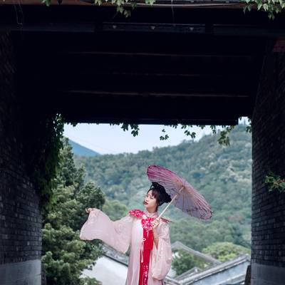 汉服模特