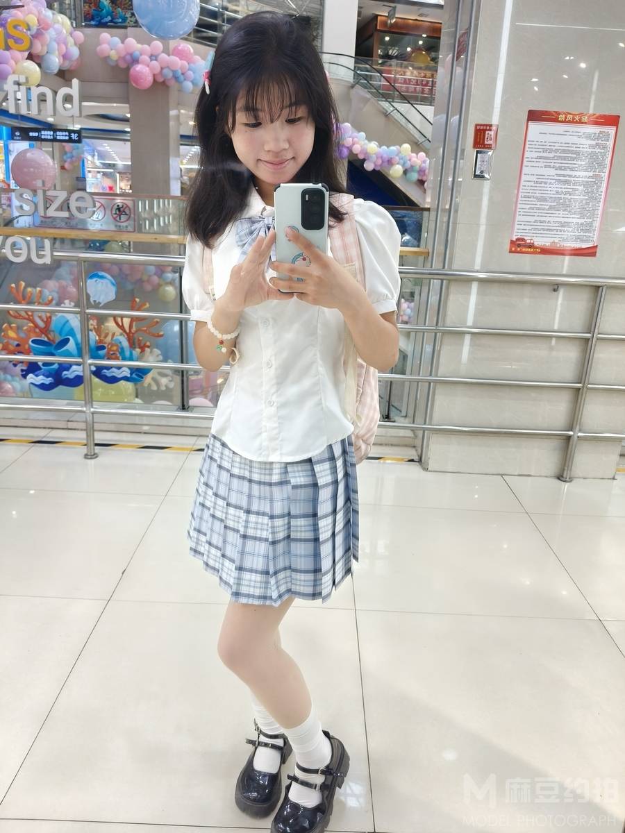 校园模特