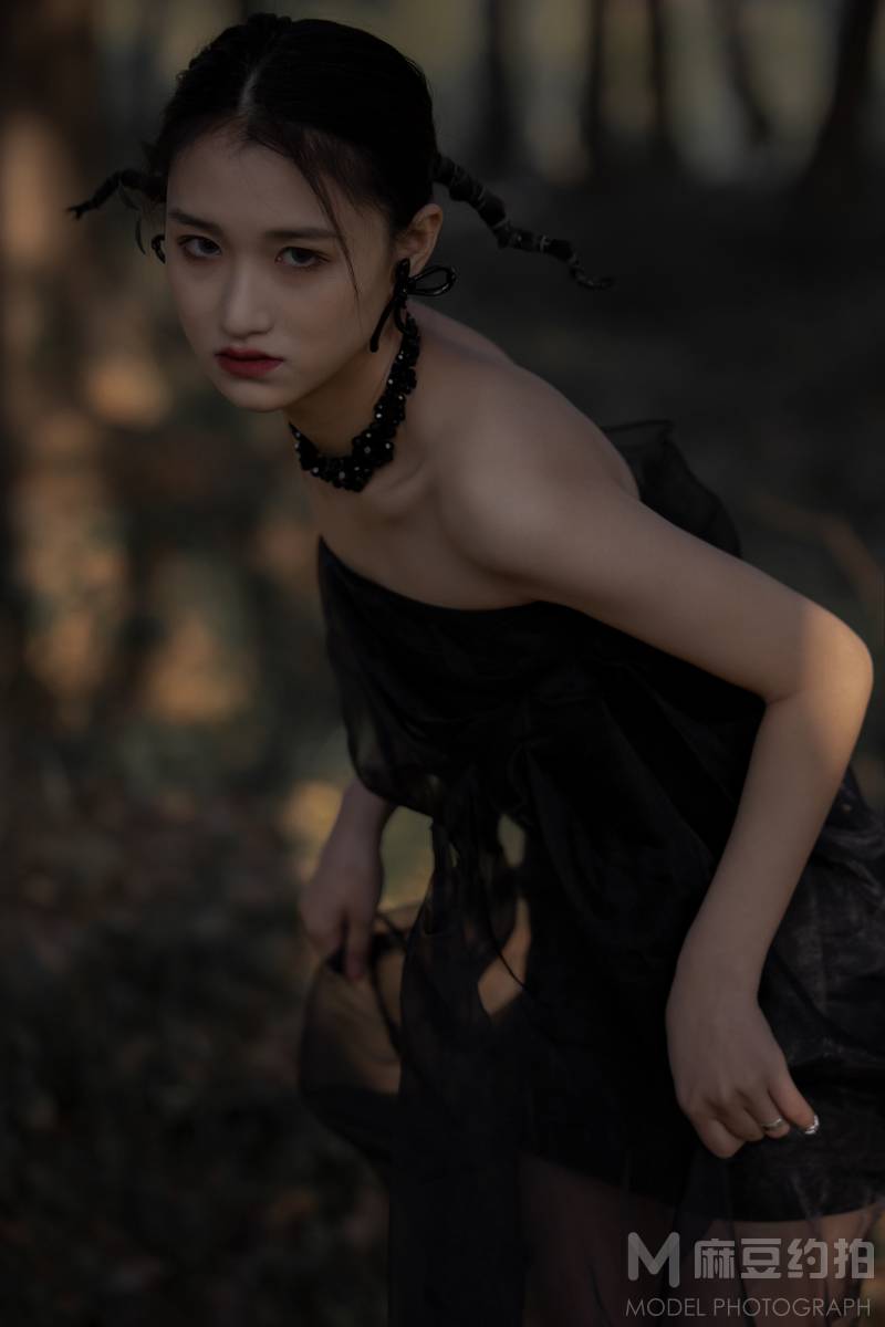 暗黑模特