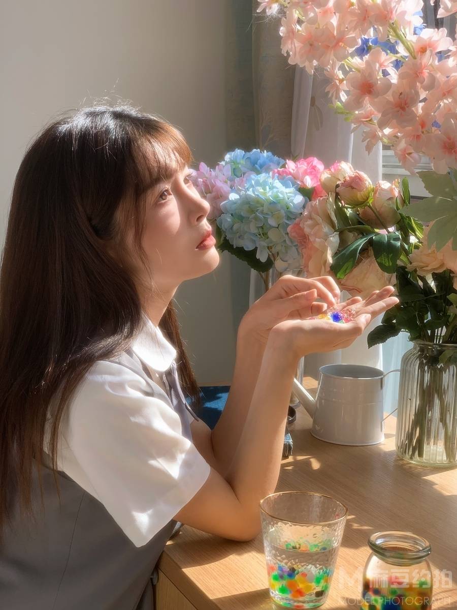 校园模特