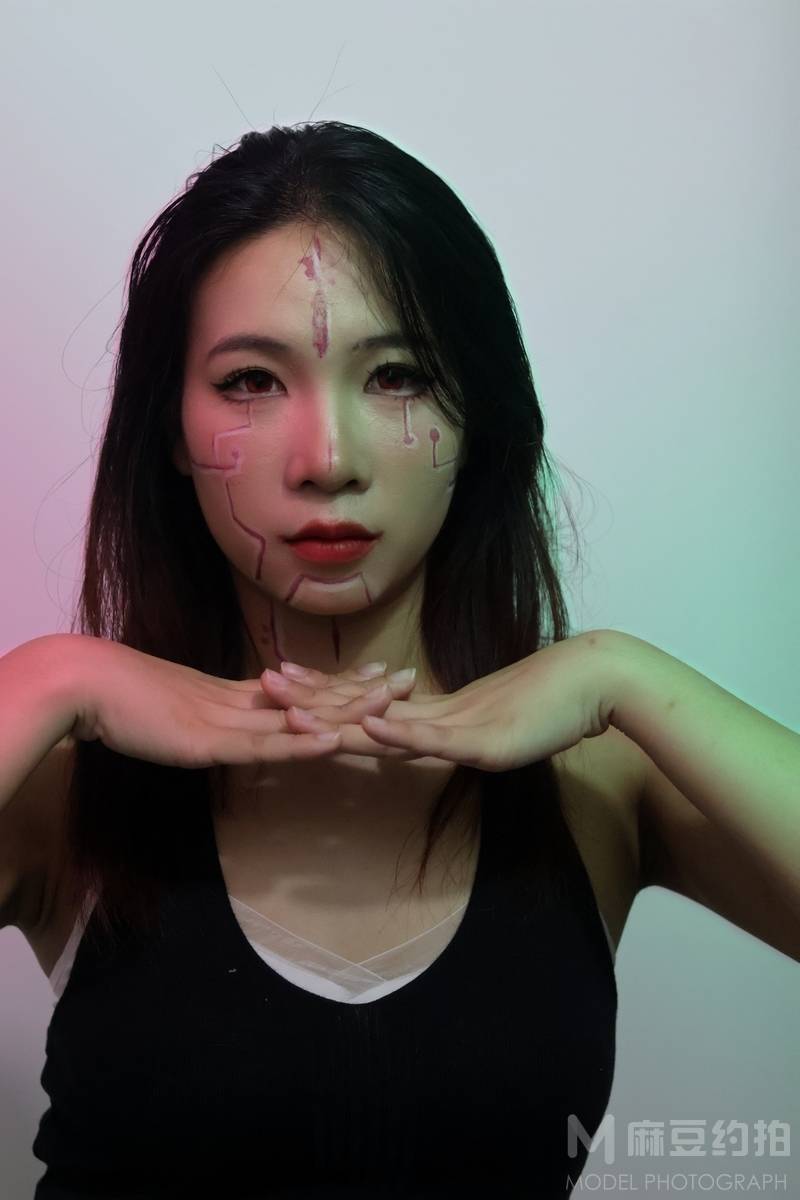 妆容模特