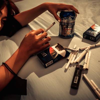 情绪模特