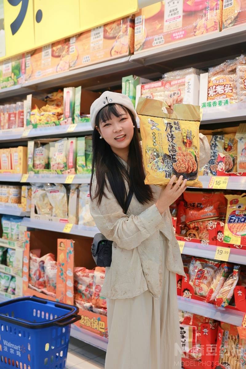 纪实模特