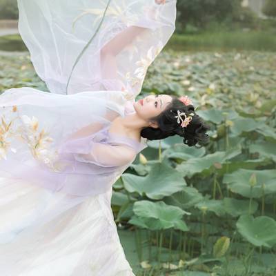 汉服模特
