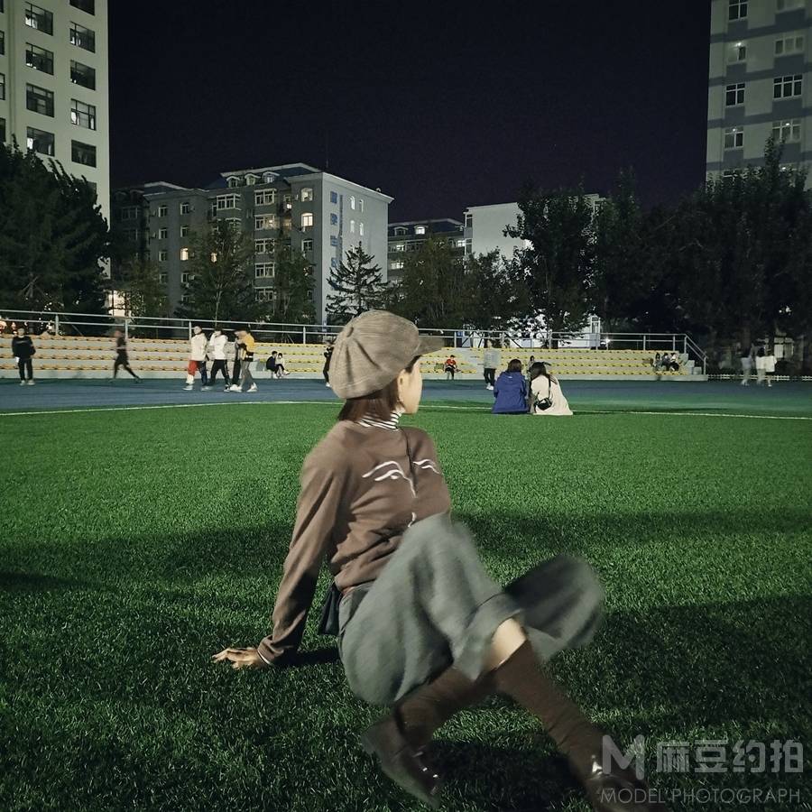 妆容模特