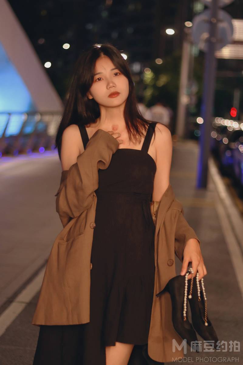 夜景模特