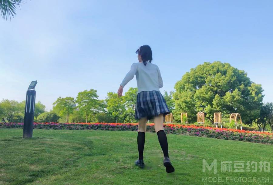 校园模特
