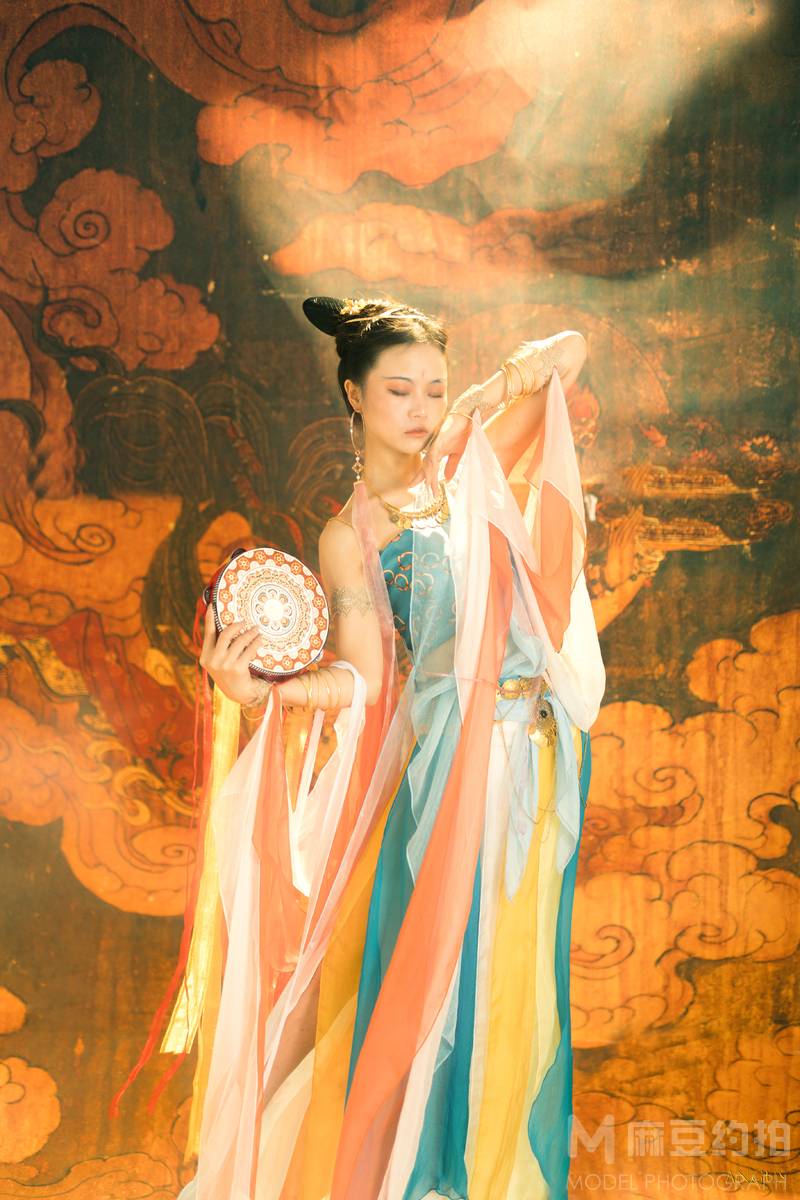 妆容模特