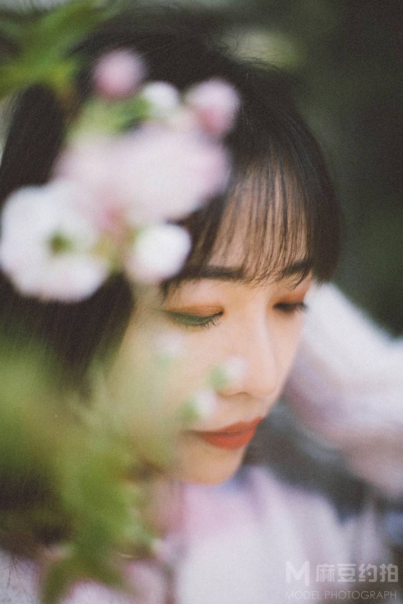 胶片模特
