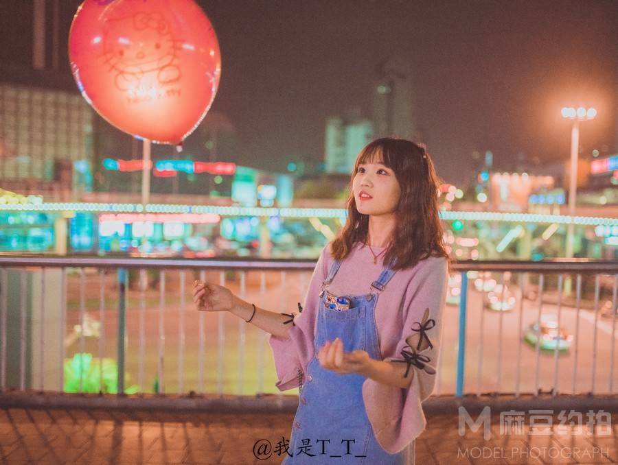 夜景模特