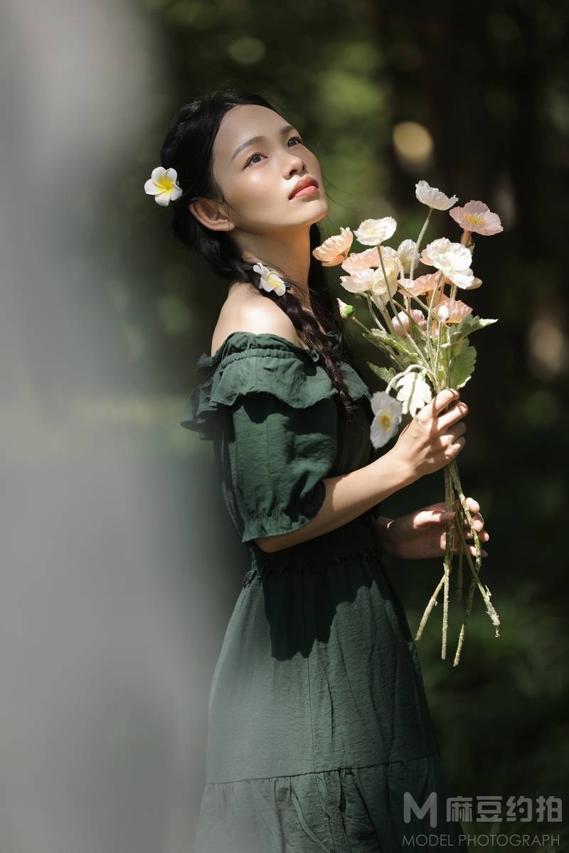 清新模特