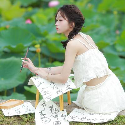 汉服模特