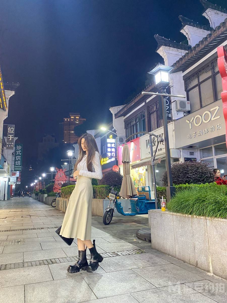 夜景模特