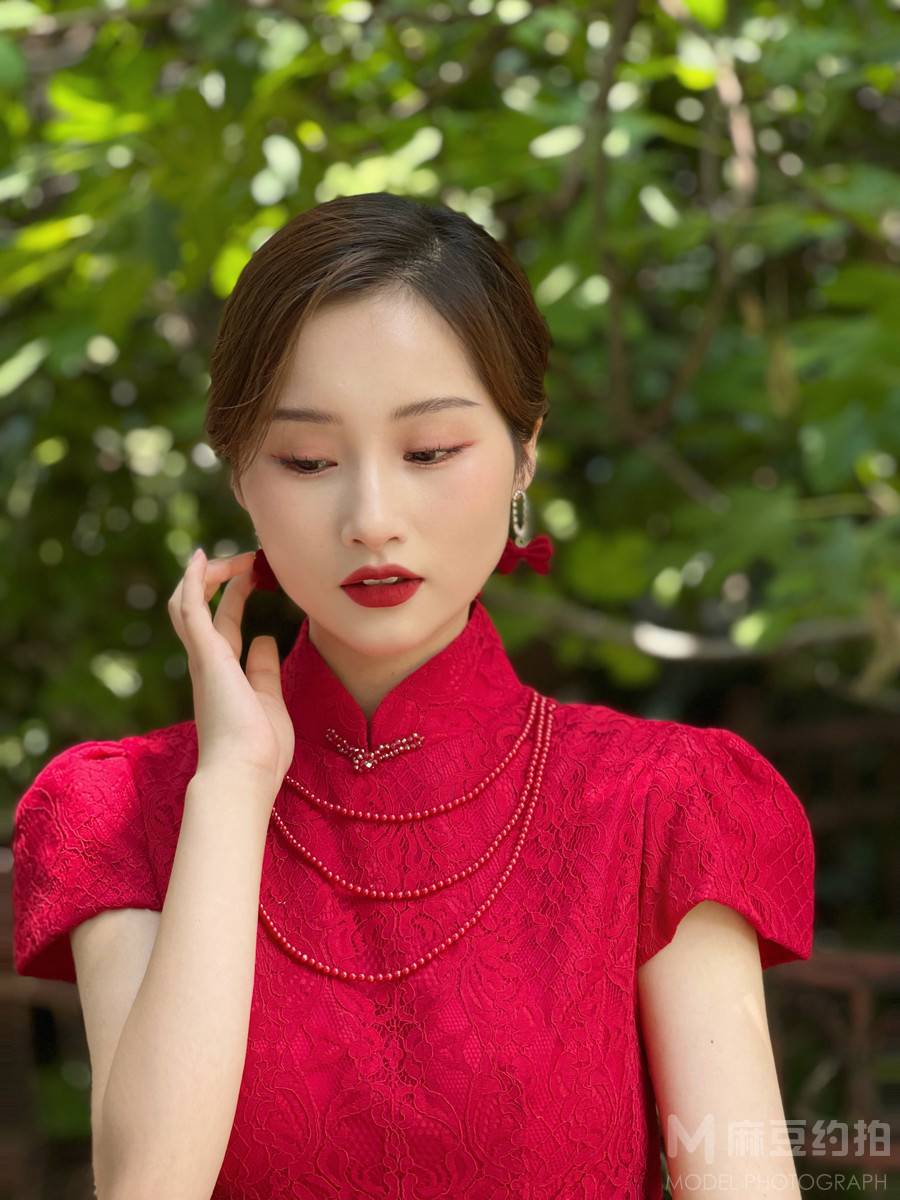 妆容模特