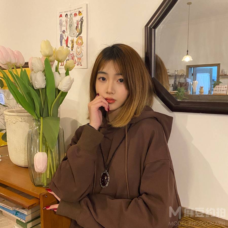 妆容模特