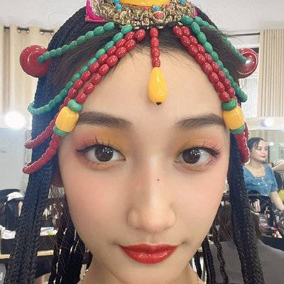妆容模特