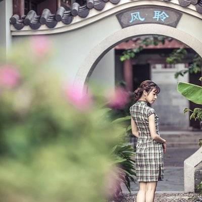 校园模特