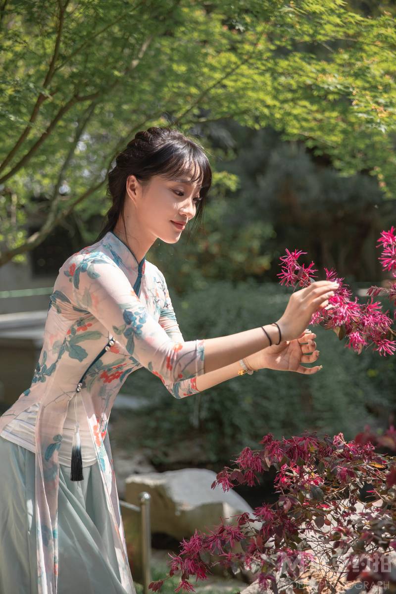 汉服模特