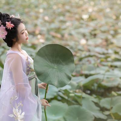 汉服模特