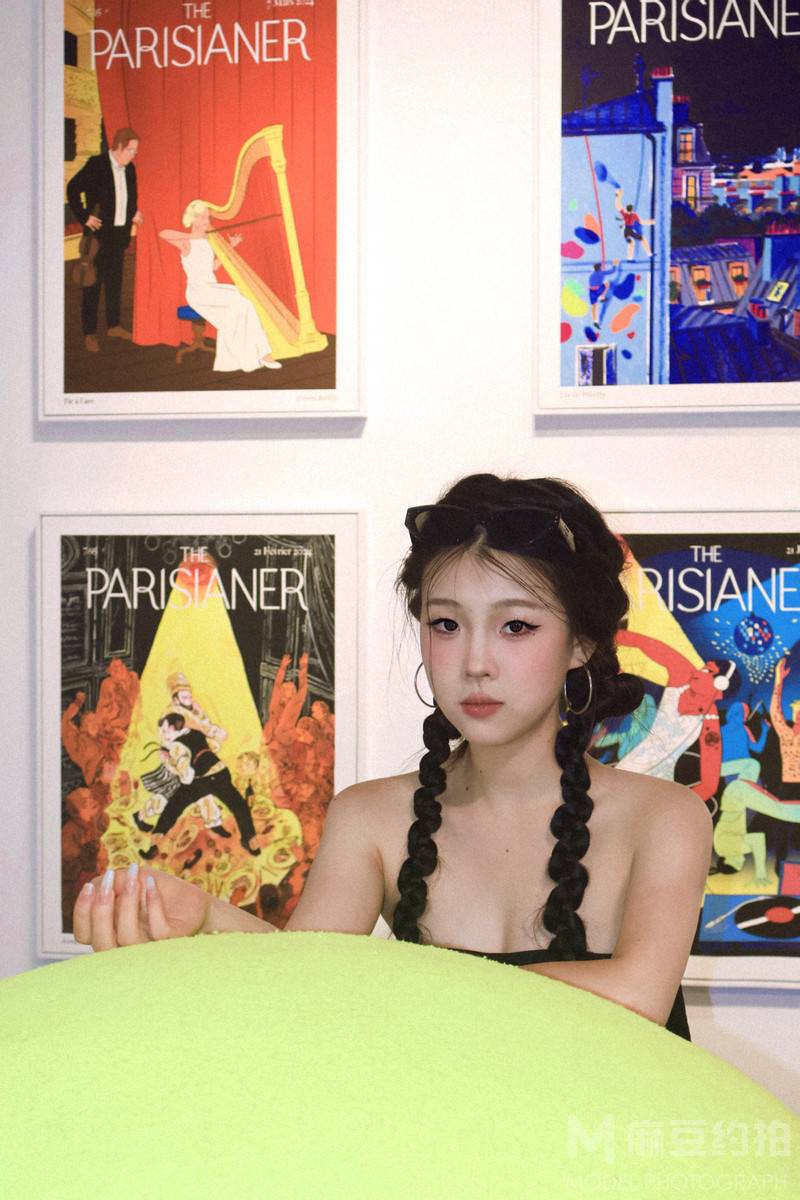 校园模特