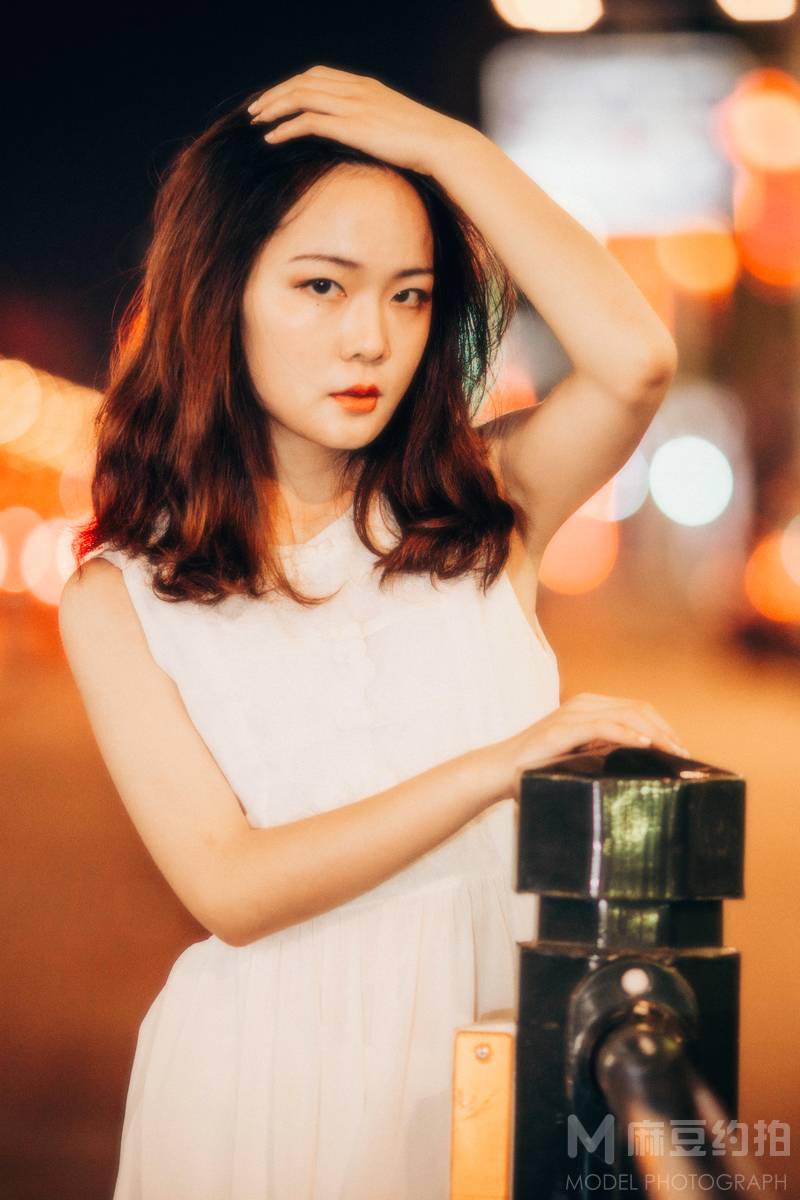 夜景模特
