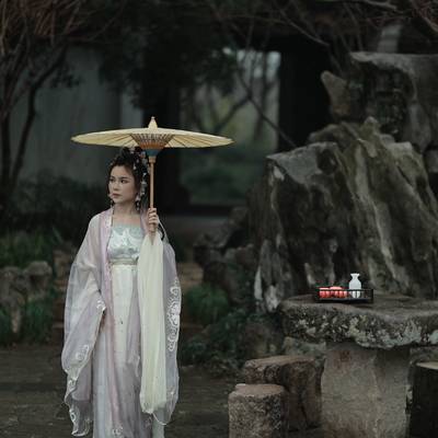汉服模特