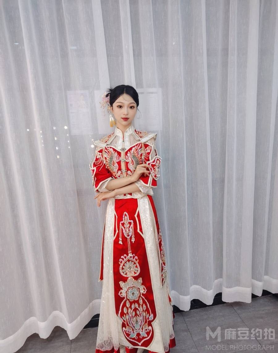 妆容模特