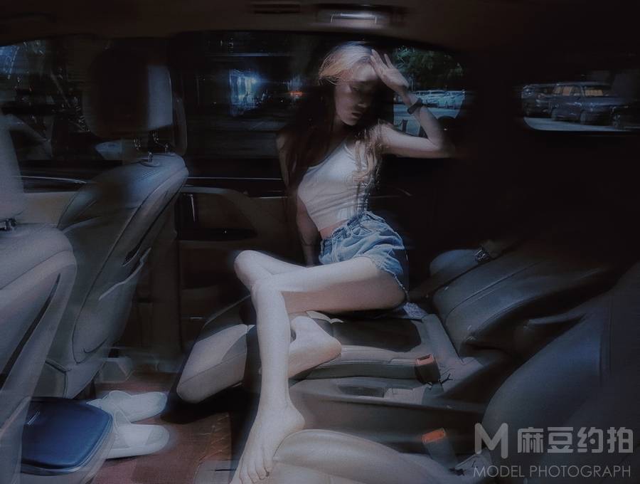 纪实模特