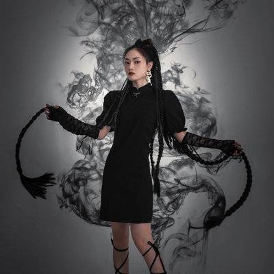 暗黑模特