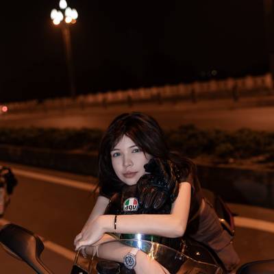 夜景模特