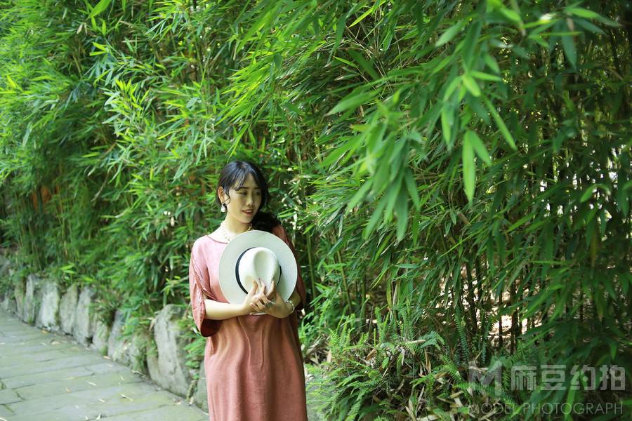 纪实模特