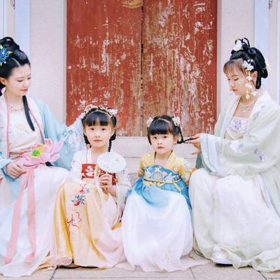 汉服模特