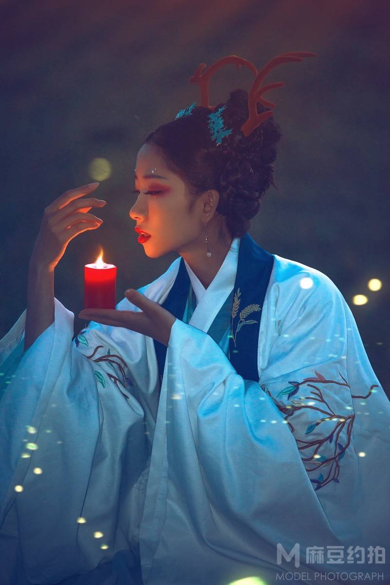 妆容模特